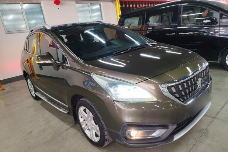 Used Peugeot 3008 2016 2.0L Automatic Classic Edition Front Right 45 Deg