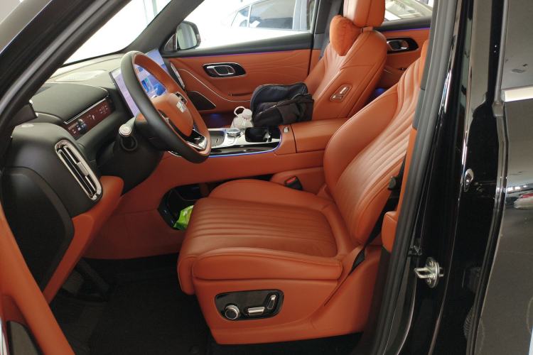 Used Geely Galaxy M9 2025 Model 210km Four-Wheel-Drive Leading Edition Left Front Seat