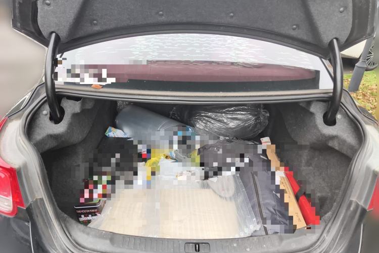 Used Chevrolet Malibu 2014 2.0L Automatic Comfort Edition Trunk