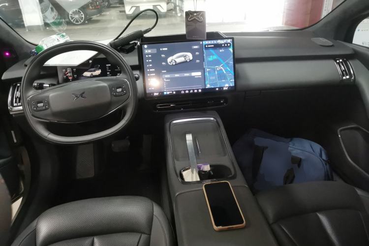 Used XPeng P7+ 2024 Ultra-Long Range Max Center Console