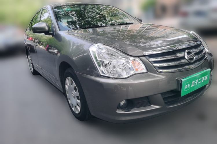 Used Nissan Sylphy 2012 1.6XE CVT Comfort Edition Front Right 45 Deg