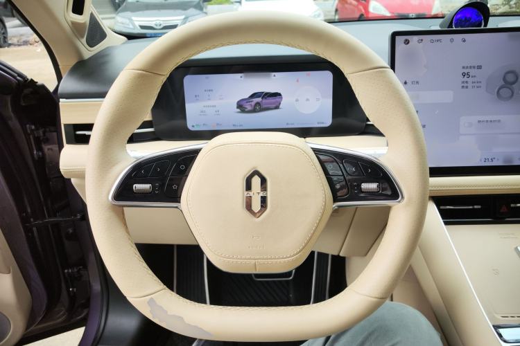 Used Hima AITO M5 2025 Extended-Range Ultra All-Wheel-Drive Version