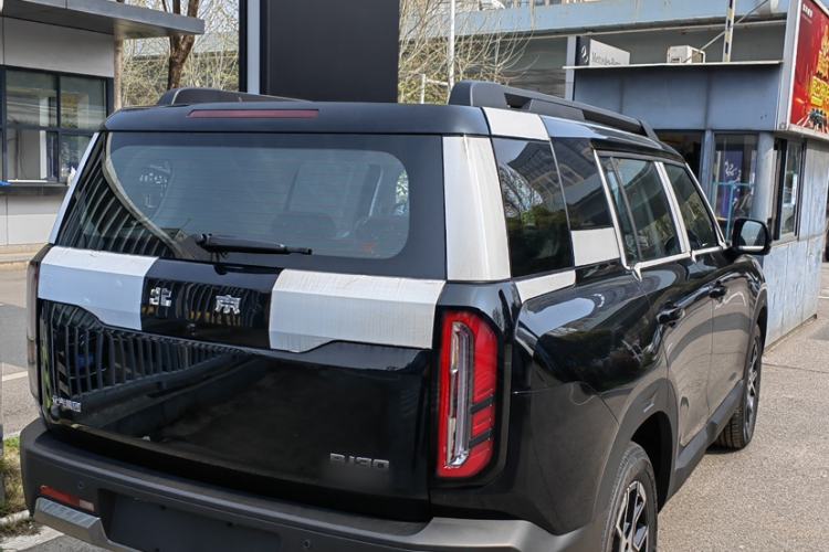 Used BAIC Off-Road BJ30 2026 Model Traveler 1.5T DCT Two-Wheel Drive Advanced Version Exterior 3