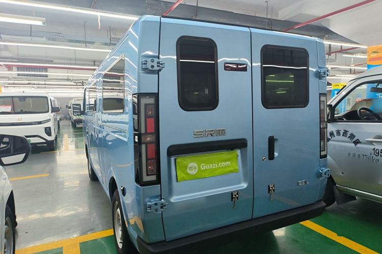 Used SRM New Energy E3L 2024 Luxury 6-Seater Bus Rear Left 45 Deg