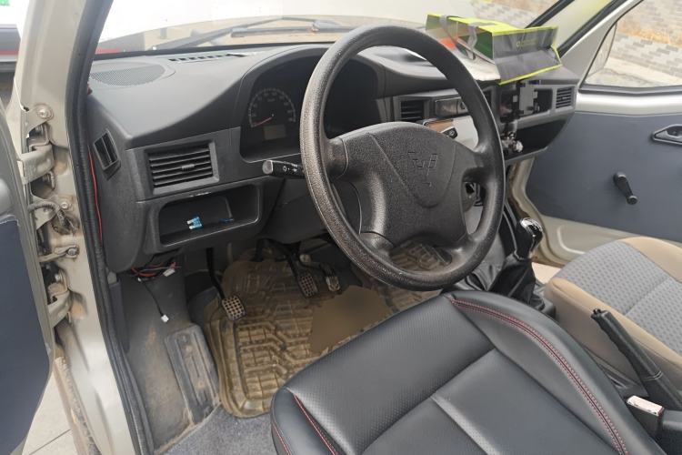 Used Wuling Zhiguang 2013 1.0L Practical Version