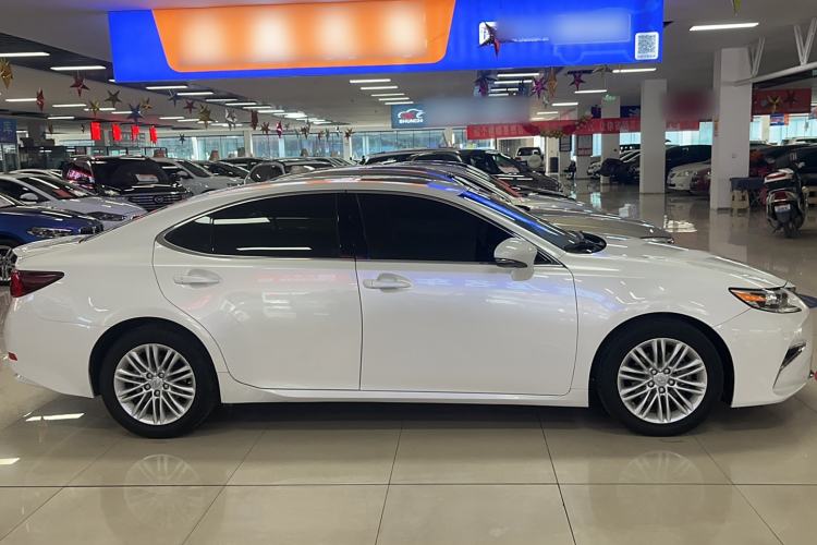 Used Lexus ES 2016 200 Midnight Special Limited Edition