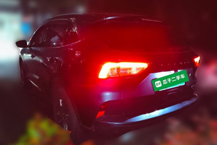 Used Ford Escape 2020 EcoBoost 245 Two-Wheel-Drive Titanium Edition
