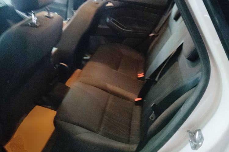 Used Ford Focus 2017 Hatchback 1.6L Automatic Comfort Plus SmartDrive Edition
