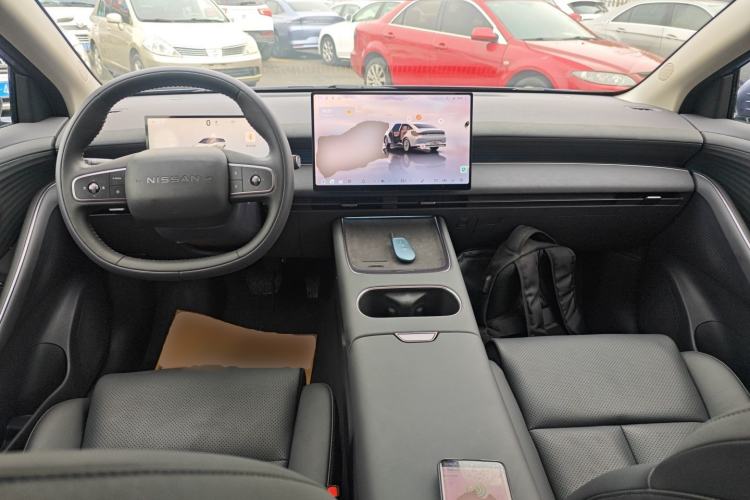 Used Nissan N6 2026 Model 180 Max Center Console