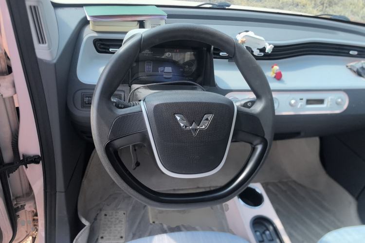 Used Wuling Hongguang MINIEV 2021 Macaron Fashion Model Lithium Iron Phosphate