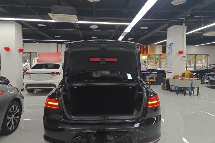 Used Volkswagen Magotan 2018 330TSI DSG Advanced Model