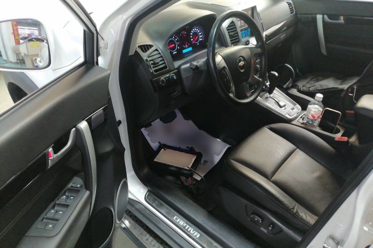 Used Chevrolet Captiva 2014 2.4L 4x4 Flagship Edition 7 Seats