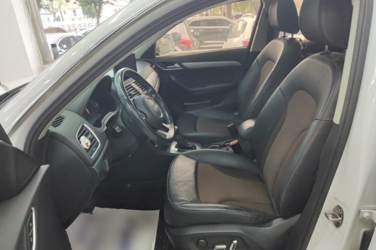 Used Audi Q3 2017 35 TFSI Fashion Model
