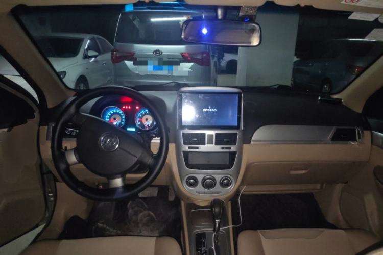 Used Buick Excelle 2013 1.5L Automatic Classic Model
