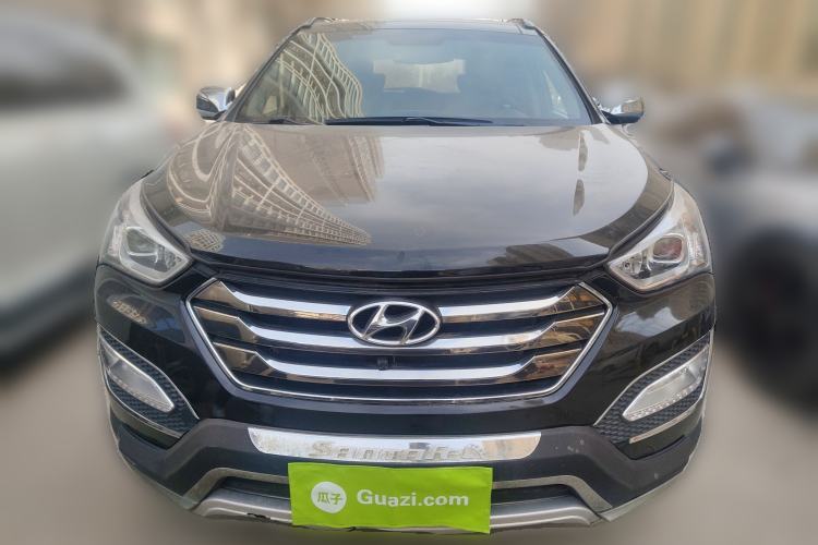 Used Hyundai Santa Fe 2013 2.4L Automatic Two-Wheel Drive Smart Version