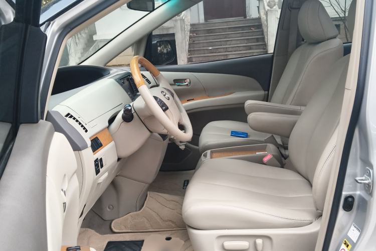 Used Toyota Previa 2007 3.5L 7-Seater Luxury Version Left Front Seat