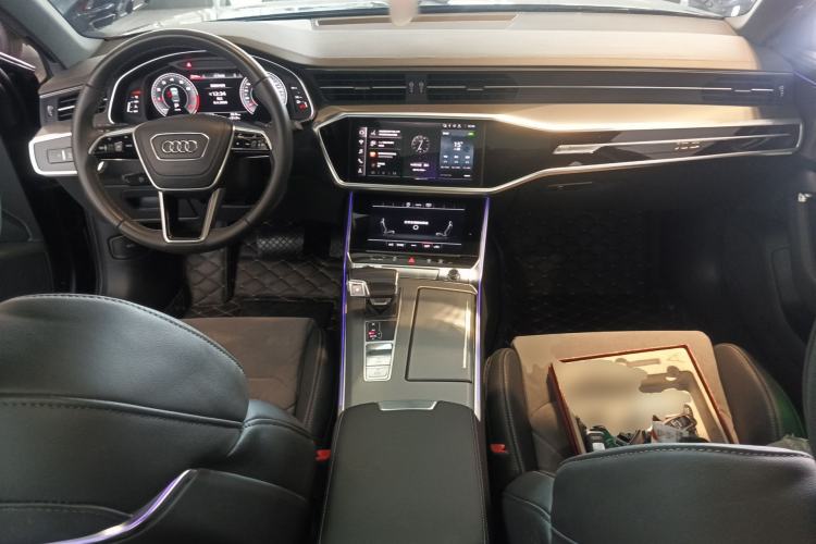 Used Audi A6L 2024 45 TFSI Prestige Dynamic Edition Center Console