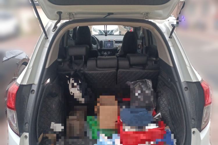 Used Honda Vezel 2022 1.5L CVT Phantom Night Pioneer Edition Trunk