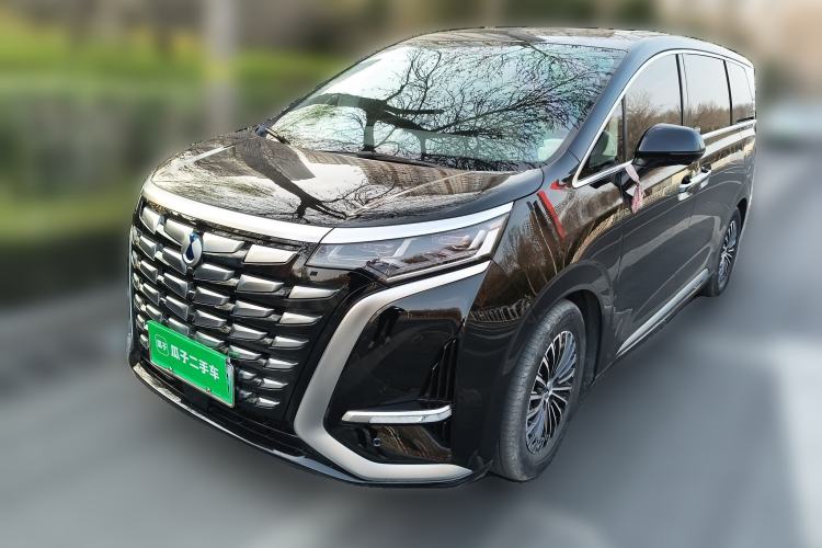 Used Denza D9 2023 DM-i 965 Luxury Model