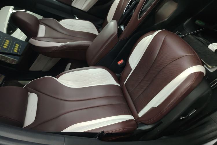 Used Geely Auto Monjaro L 2021 2.0TD DCT EVO Two-Wheel Drive Smart Luxury Version
