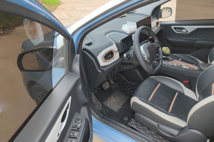 Used SOL E10X 2021 302 km Range Fashion Edition 31.4 kWh