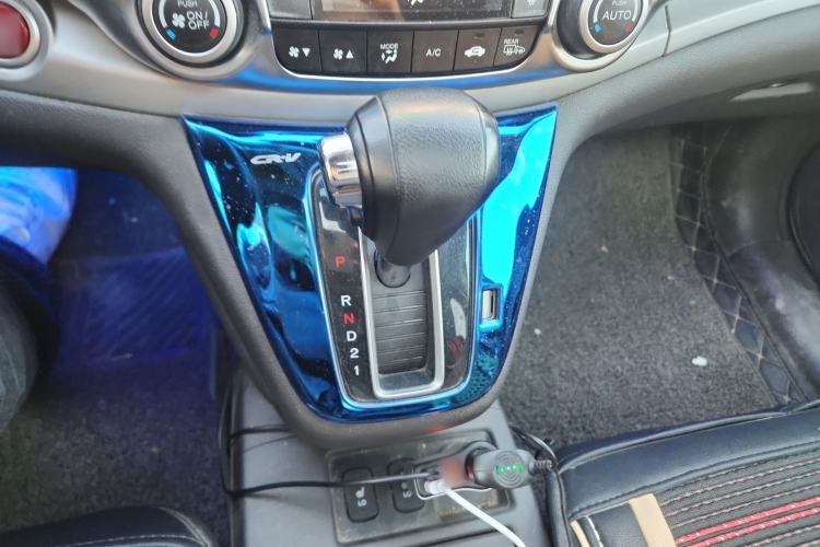 Used Honda CR-V 2013 2.4L two-wheel drive luxury version