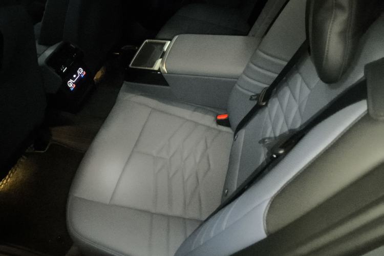 Used BMW 5 Series 2024 530Li Luxury Package Premium Edition
