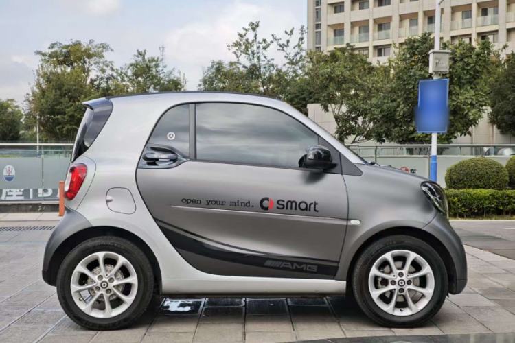 Used smart fortwo 2018 1.0L 52kW Hardtop Dynamic Version China V
