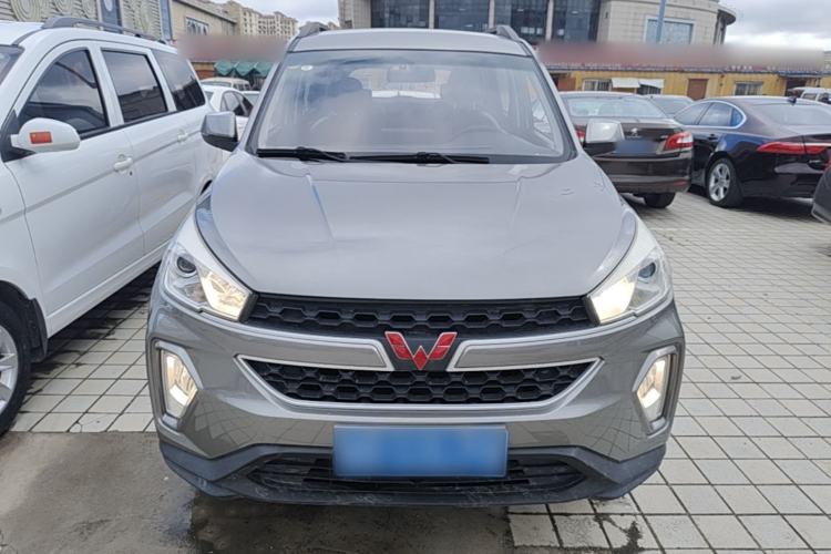 Used Wuling Hongguang S3 2018 1.5T Manual Comfort Model China V Standard

