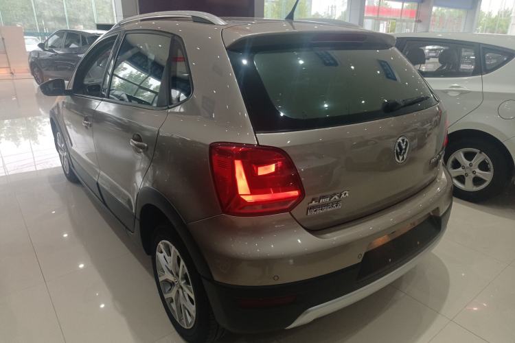 Used Volkswagen Polo 2014 1.6L Cross Polo Automatic