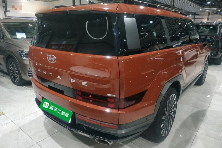 Used Hyundai Santa Fe 2024 2.0T Connoisseur Ultra Rear Right 45 Deg