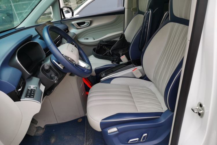 Used Roewe iMAX8 2021 400TGI Supreme Series Ultimate Edition Left Front Seat