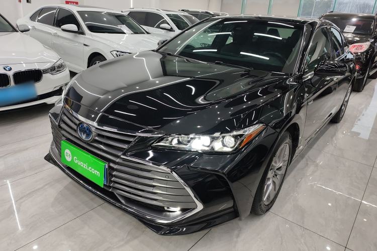 Used Toyota Avalon 2019 Dual-Engine 2.5L Luxury Edition China VI Standard