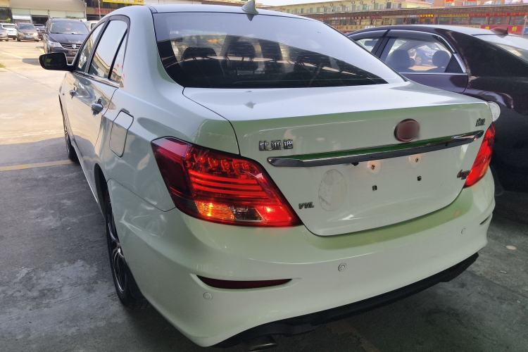 Used BYD Surui 2015 1.5L Automatic Luxury Model
