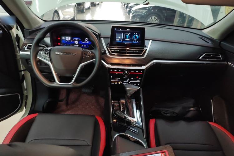 Used Venucia T60 2020 1.6L CVT Smart Drive Version China VI Standard
