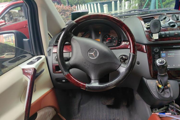 Used Mercedes-Benz Vito 