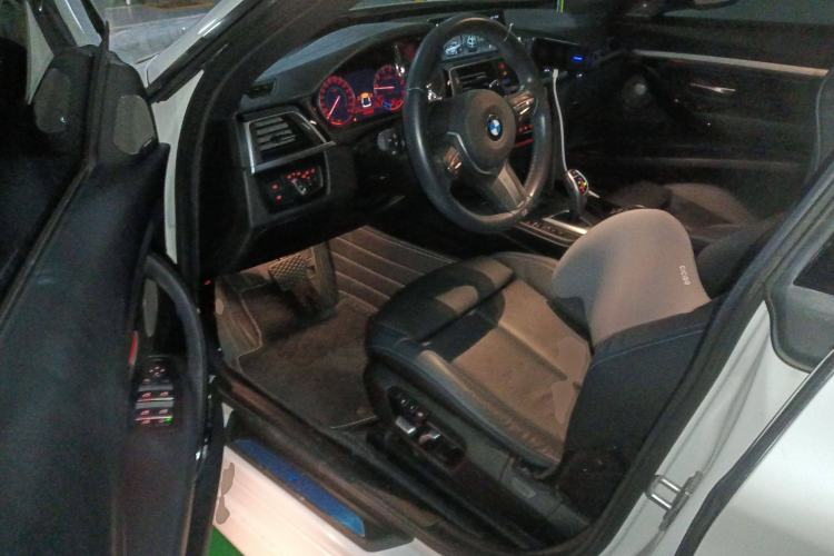 Used BMW 3 Series GT 2020 320i M Sport Night Edition
