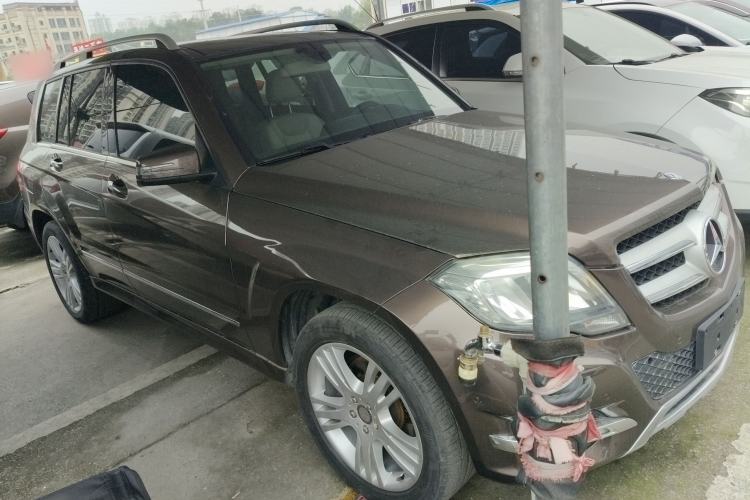 Used Mercedes-Benz GLK-Class 2014 GLK 200 Standard Model Front Right 45 Deg