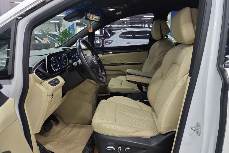 Used Buick GL8 2022 ES Land Cruiser 653T Luxury Model