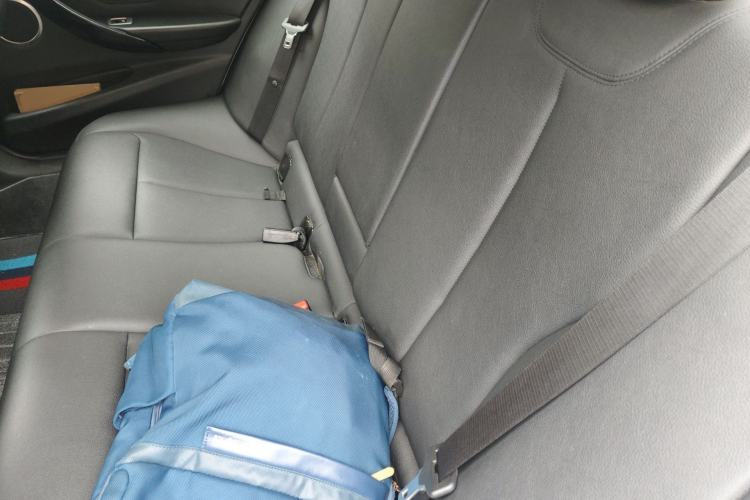 Used BMW 3 Series 2015 320i Fashion Model Left Rear Seat