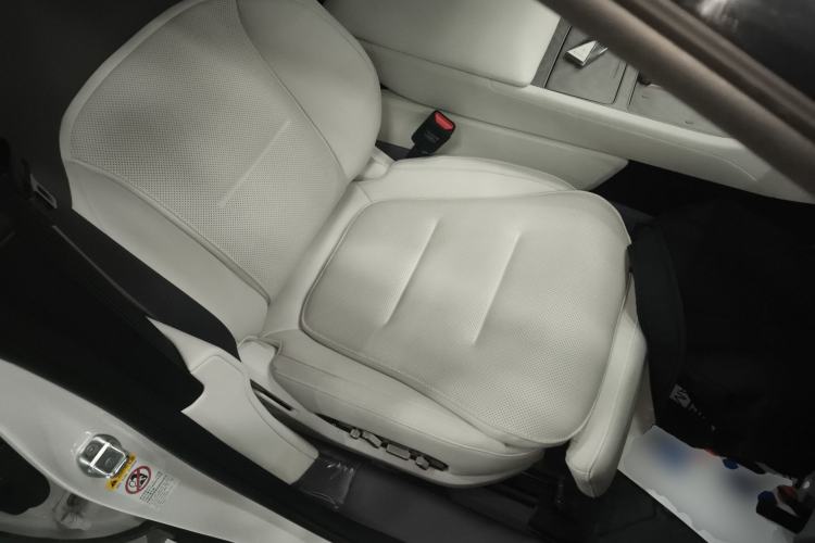 Used Avatr 12 2025 Refresh Max Extended-Range Version Right Front Seat