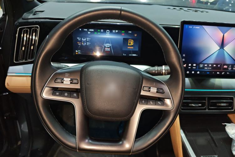 Used BYD Song L DM-i 2024 112 km Beyond Edition
