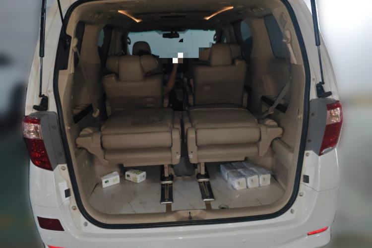 Used Toyota Alphard 2011 3.5L Luxury Edition Trunk