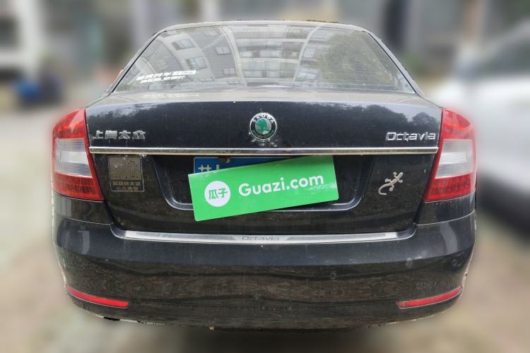 Used Skoda Octavia 2013 1.6L Manual Yijun Edition Rear