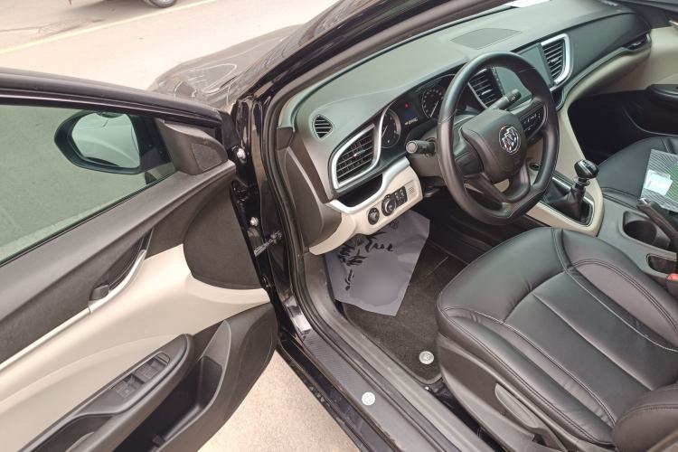 Used Buick GT 2018 15T Manual Entry-Level Version China V Standard