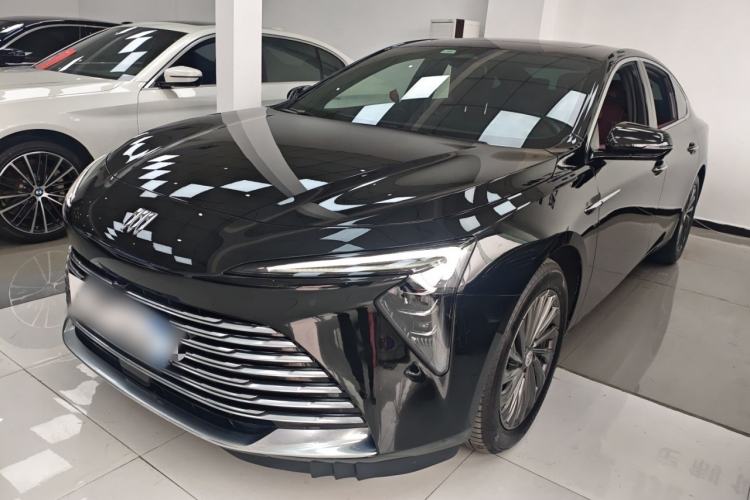 Used Buick LaCrosse 2025 28T Platinum Edition