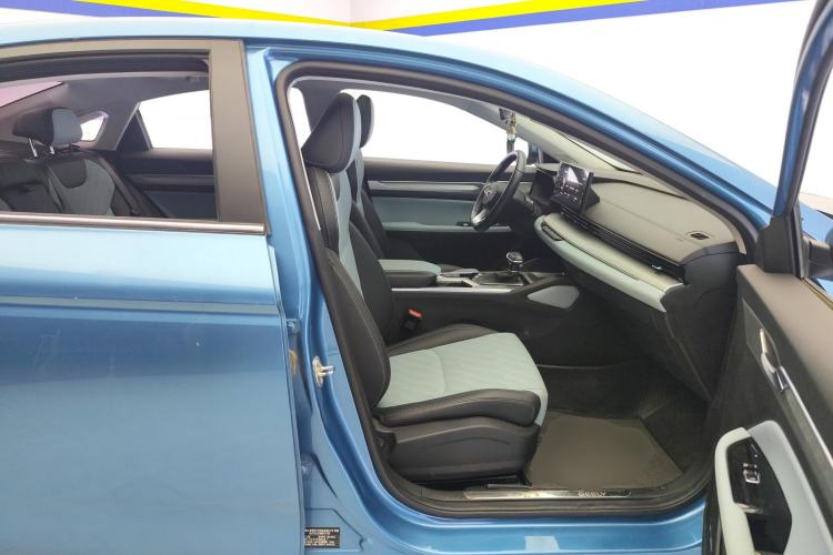 Used Geely Auto Emgrand L 2022 1.4T CVT Ultimate Model