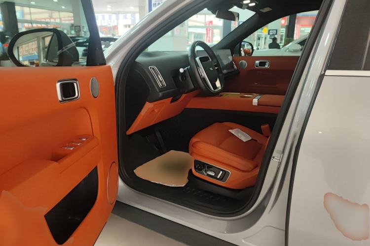 Used Li Auto L7 2023 Pro Model
