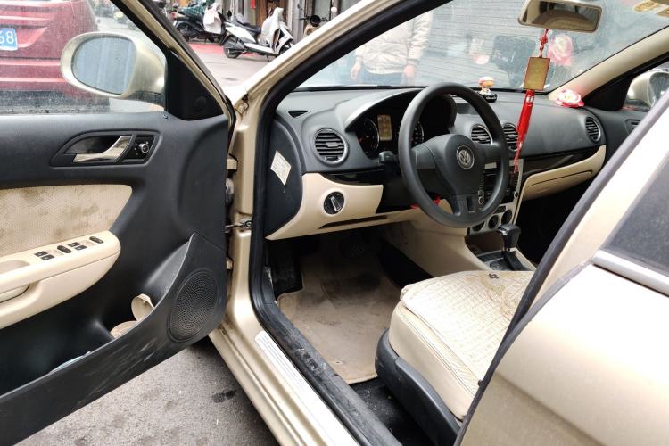 Used Volkswagen Lavida 2011 1.6L Automatic Premium Edition Driver Seat