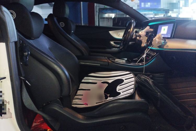 Used Mercedes-Benz E-Class 2020 E 260 Coupe Left Rear Seat